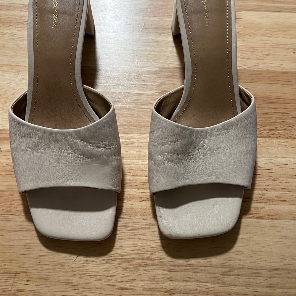 Elegant Cream Women's Mules